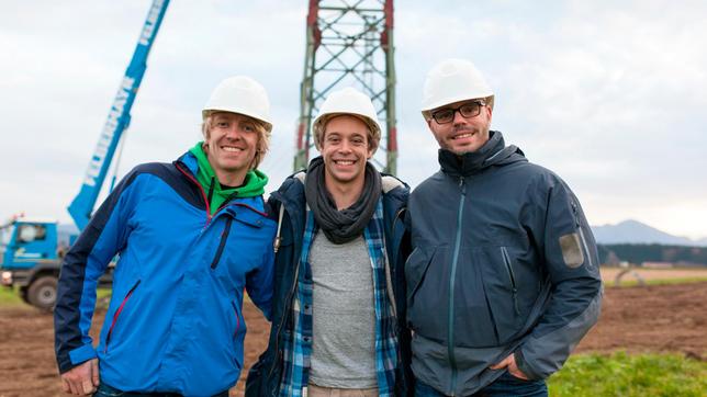 Checker Tobi (Mitte) mit Statiker Christian und Martin. 