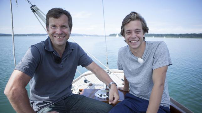 Bild: BR Checker Tobi Der Segel-Check Checker Tobi auf einem Segelboot