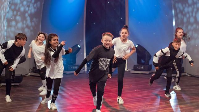 Die R.E.D. Kids Crew zeigt ihre Hip Hop Skills im Tigerenten Club.