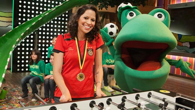 Bild: SWR/Sabine Stumpp Tigerenten Club Tischfußball mit Lilly Andres