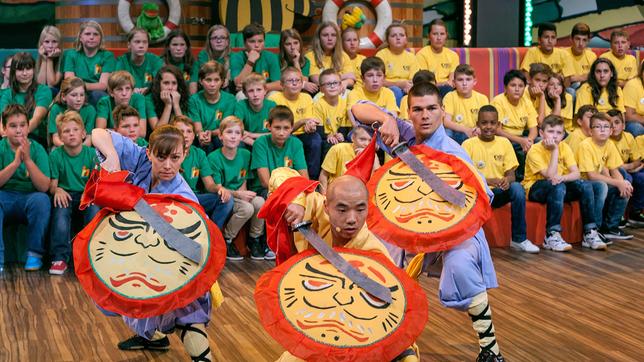 Shaolin Meister Shi Yan Yao, Sonja, Leonard, Lou Felix,  Schulklassen: Richard-von-Weizsäcker-Realschule, Germersheim (Tigerenten), Werkreal- und Realschule, Friesenheim (Frösche).