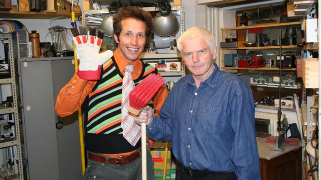Willi wills wissen Wie erfinden Erfinder? Willi mit Bruno Gruber in der Erfindungswerkstatt