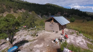 Einfache Hütte der indigenen Raramuri 