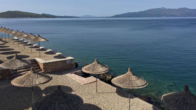 Bild: BR Am Strand von Saranda in Albanien