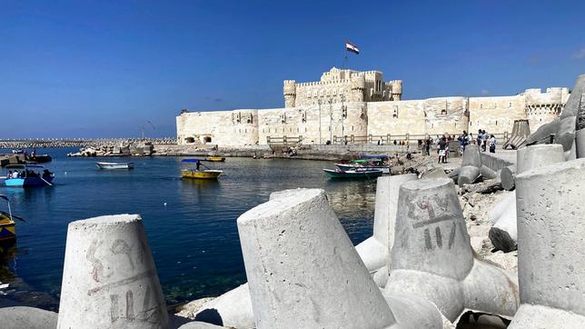 Küstenbefestigung aus Beton in Alexandria