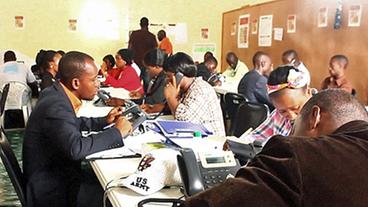 Mitarbeiter in Callcenter in Monrovia.