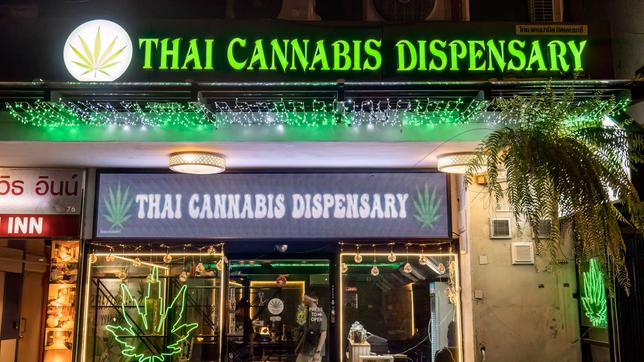 Verkaufsstelle für Cannabis an der Khao San Road in Bangkok