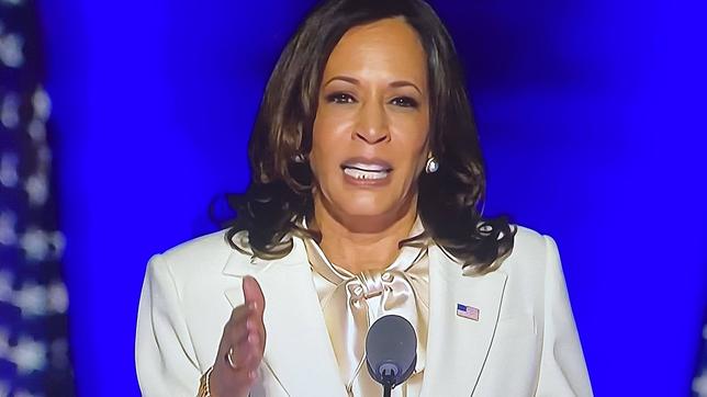 Kamala Harris bei Ansprache