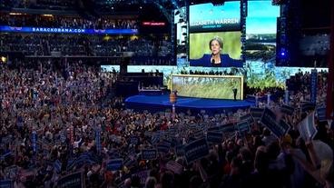 Elizabeth Warren bei Parteiversammlung 