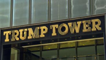 Schild am Trump Tower