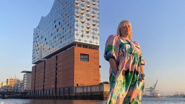 Bild: BR/Sascha Keller Melodie Michelberger setzt sich für Körpervielfalt und gegen Body Shaming ein.