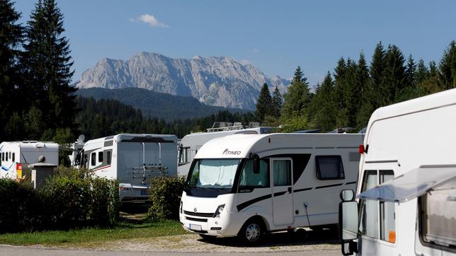 Blick vom Campingplatz Tennsee aus in die Berge.