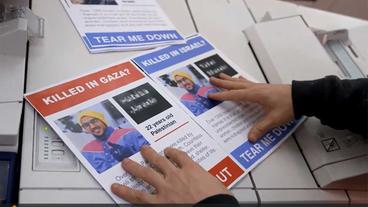 Shahak Shapira und seine Plakataktion