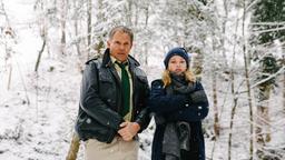 Anna (Sinje Irslinger) und Hubert (Christian Tramitz) finden eine Leiche.