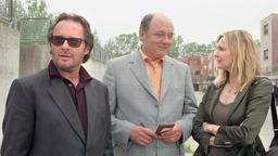 Commissario Brunetti (Uwe Kockisch, li.) und Sergente Vianello (Karl Fischer) erhalten Unterstützung von ihrer Kollegin Maggiore Ambrogiani (Katharina Schubert).