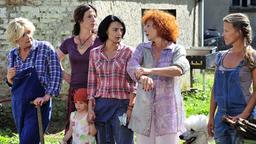 Eva, Judith, Kiki mit Tochter Greta, Estelle und Caroline