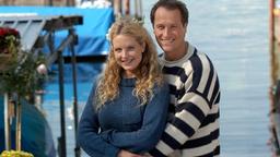 Frisch verliebt: Franziska (Diana Amft) und Benedict (Markus Knüfken).