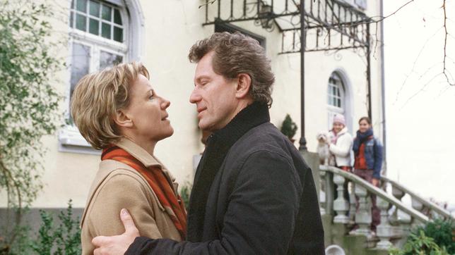 Hat Astrid (Mariele Millowitsch) mit Felix (Miroslav Nemec) das große Los gezogen?