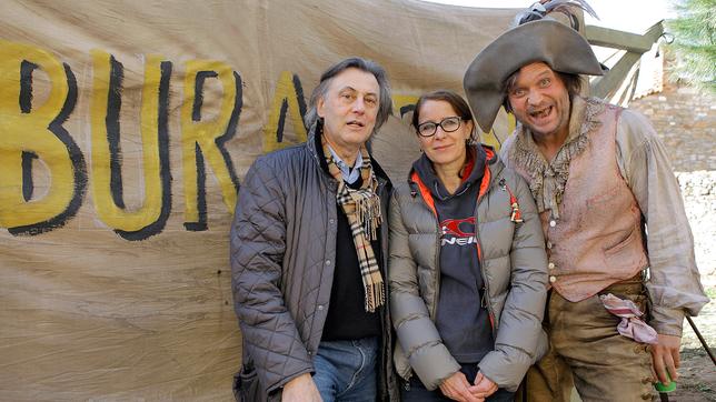 Michael Smeaton, Anna Justice und Ulrich Tukur