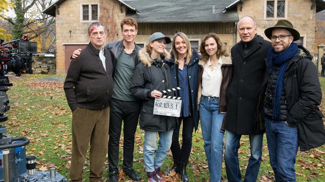 Im Bild (v.l.): Johannes Kiebranz, Daniel Donskoy, Theresa von Eltz (Regie), Alwara Höfels, Karin Hanczewski, Sven Döbler (Redakteur MDR), Juan Sarmiento (Kamera)