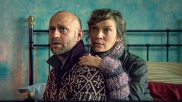 Gobi (li, Jürgen Vogel) und Mimi Kalkbrenner (re, Jeanette Hain).