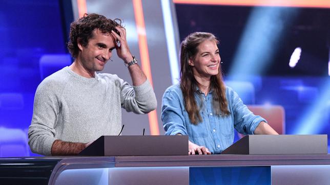 Rateteam "Musik & Film": Schauspielerin und Sängerin Yvonne Catterfeld und Schauspieler Oliver Wnuk (l).