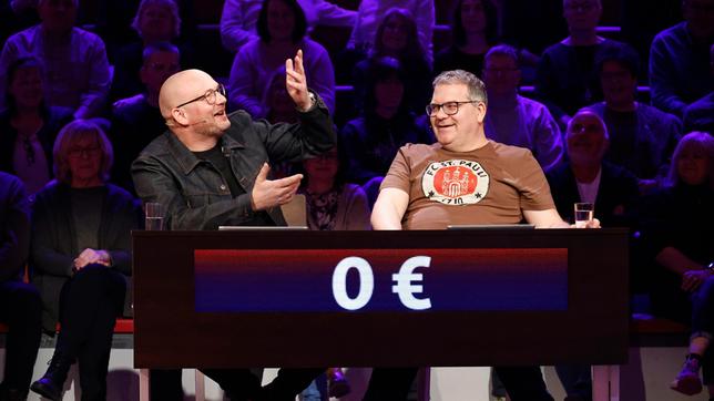 Rateteam-Kapitän Elton mit Kunsthändler und TV-Experte Sven Deutschmanek.