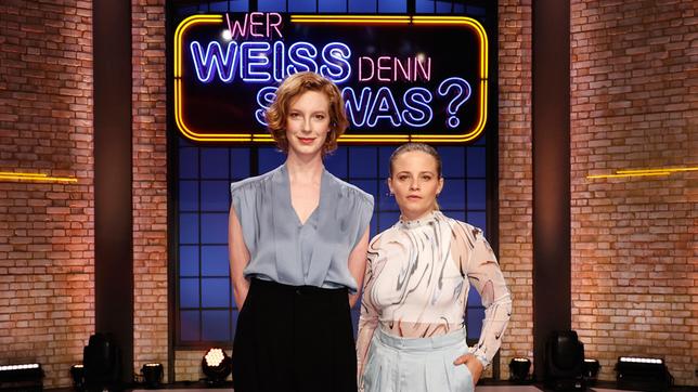 Treten als Kandidatinnen bei "Wer weiß denn sowas?" an: die Schauspielerin Luise Wolfram und die Schauspielerin Jasna Fritzi Bauer.