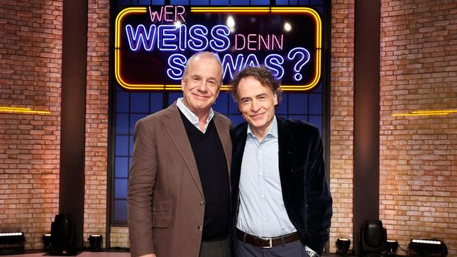 Treten bei "Wer weiß denn sowas?" als Kandidaten an: Der Fernsehmoderator und Produzent Hubertus Meyer-Burckhardt und der Journalist, Autor und Fernsehmoderator Giovanni di Lorenzo.