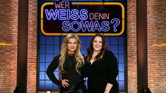 Treten bei "Wer weiß denn sowas?" als Kandidatinnen an: Die Bloggerin und Youtuberin Sophia Thiel und die Kolumnistin und Fernsehmoderatorin Paula Lambert.