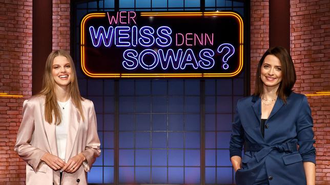 Treten bei "Wer weiß denn sowas?" als Kandidatinnen gegeneinander an: Model Kim Riekenberg und die Sängerin und Model Eva Radberg.