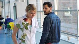 Dating Daisy: Daisy (Tina Amon Amonsen) ist sauer auf ihren Ex Antonio (Manuel Cortez).