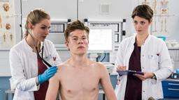 Assistenzärztin Julia Berger (Mirka Pigulla) hat mit Offiziersanwärter Eric Paula (Leon Seidel) einen Patienten vor sich, der sogar das Interesse von Dr. Koshka (Katharina Nesytowa) weckt …