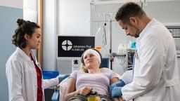 Die Untersuchung von Nadine Bütow (Tina Schorcht) wird zur Herausforderung für Rebecca (Milena Straube) und Matteo (Mike Adler), denn die Patientin leidet an Berührungsangst.