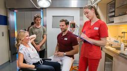 Vanessa Müller (Bea Brocks) wird von ihrem Bruder Fabian (Sven Gielnik) mit einem Nasenbeinbruch ins Volkmann-Klinikum gebracht. Vanessa kennt Darius (Moritz Otto) noch aus Schulzeiten und scherzt mit ihm, was Louisa (Llewellyn Reichman) eifersüchtig beobachtet.