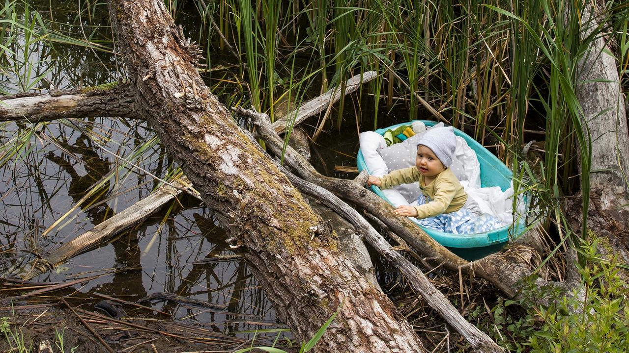 Nach dem Fund eines in einer Wanne ausgesetzten Babys auf dem Wannsee wird die WaPo Berlin alarmiert.