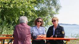 Nele Fehrenbach (Floriane Daniel) und Julia Demmler (Wendy Güntensperger) warnen den Vereinsvorsitzenden Uli Albrecht (Bernd Tauber), auf eigene Faust zu ermitteln.