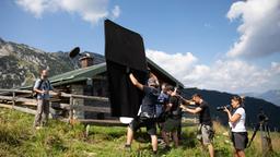 Die ganze Filmcrew in Action auf der  Kühroint Alm (Eckeralm)