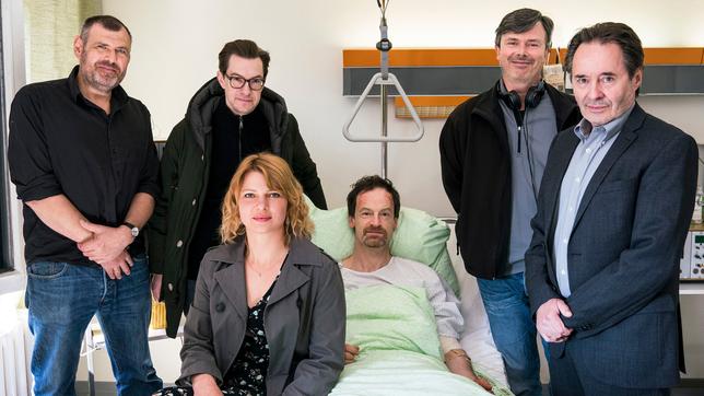 Michael Wiesweg (Kamera), Marc Müller-Kaldenberg (Produzent), Jördis Triebel (Rolle "Petra Zeiler"), Jörg Hartmann (Rolle "Falk Kupfer"), Friedemann Fromm (Autor und Regisseur) und Uwe Kockisch (Rolle "Hans Kupfer")