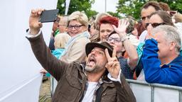 Rote Rosen Fantag 2016 Gregory B. Waldis macht ein Selfie