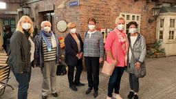 Neue und alte "Rote Rosen"-Kulissen: Setbesuch bei der Hamburg Serienwerft in Lüneburg