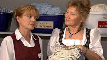 Bild: ARD/Jo Bischoff Elisabeth und Hildegard