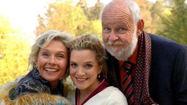 Bild: ARD/Jo Bischoff Franz, Viola und Tanja