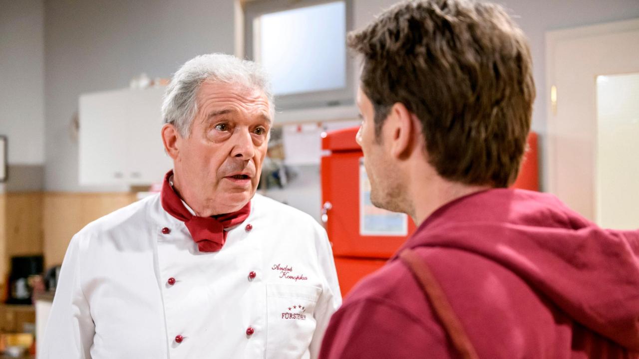 André (Joachim Lätsch) kann nicht fassen, dass Joe (Matthias Brüggenolte) aus dem Deal mit ihm aussteigen will.
