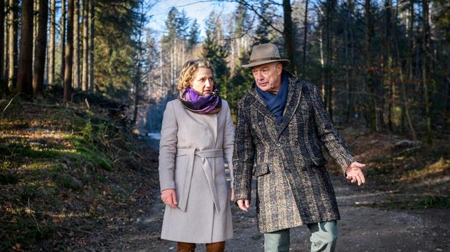 Bettina (Natalie Hünig) muss feststellen, dass ihr Vorhaben gegen André (Joachim Lätsch) nicht so läuft, wie erhofft.