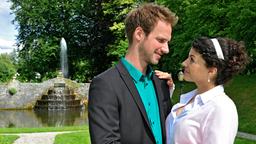 Sturm der Liebe: Leonard und Pauline umarmen sich