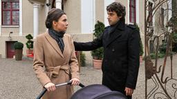 Sturm der Liebe Folge 2175 04.03.2015: Patrizia mit Milas Kinderwagen und Sebastian