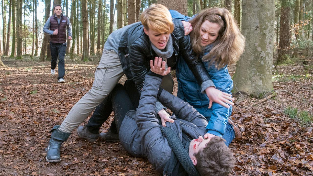 Sturm der Liebe Folge 2185 18.03.2015: Nils und Tina retten Jonas vor Mels Schlägen