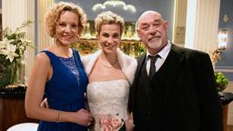 Sturm der Liebe Folge 2188 24.03.2015: Natascha und Poppy mit ihrem Vater Walter