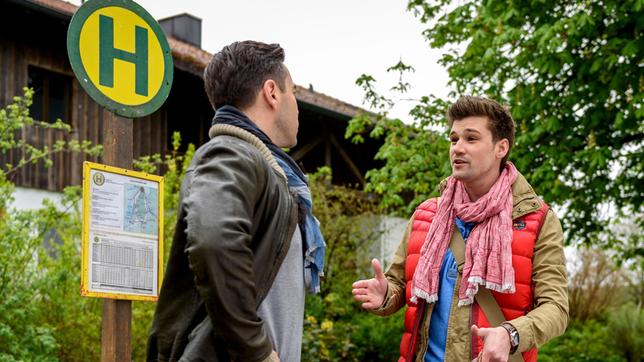 Bild: ARD/Christof Arnold Goran (Saša Kekez) hält Romys Cousin Tobias (Max Beier) fälschlicherweise für einen Stalker.